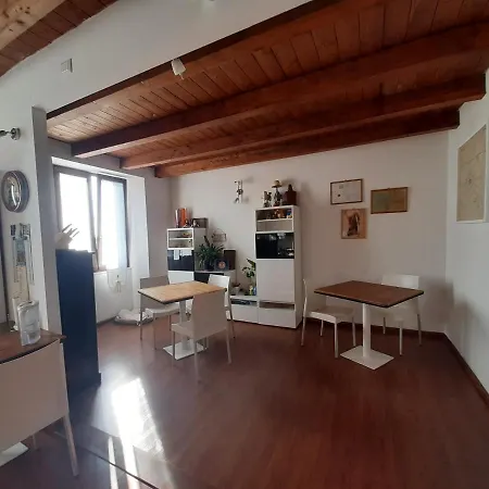 Cuscino E Cappuccino Bed & Breakfast Alghero