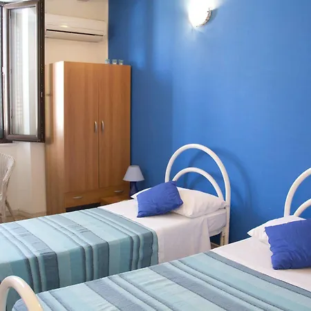 Cuscino E Cappuccino Bed & Breakfast 2*