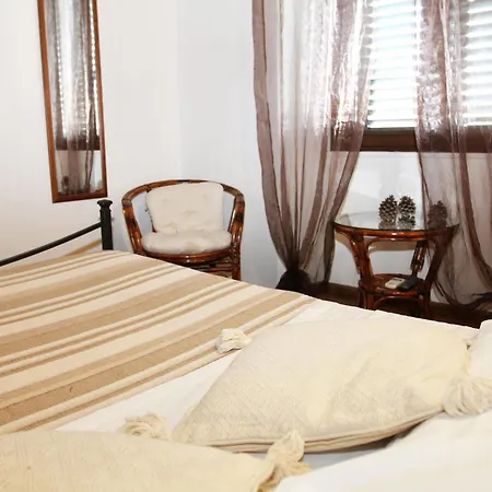Cuscino E Cappuccino Bed & Breakfast 2*