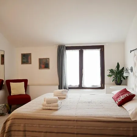 Cuscino E Cappuccino 2* Αλγκέρο